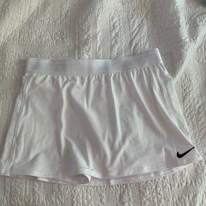 NWT NikeCourt Dri-FIT Tennis Skirt Skort